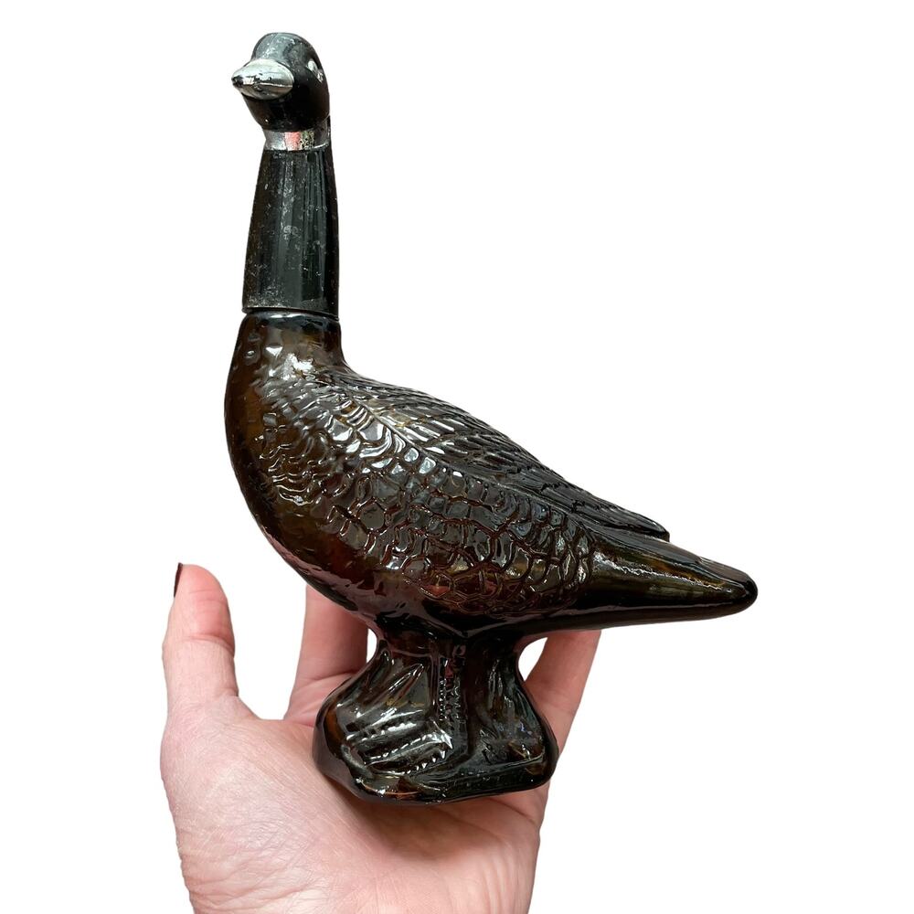 Vintage Avon Goose Decanter Bird Duck Canadian Goose Glass EMPTY Grandmacore